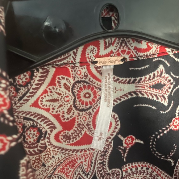 FREE PEOPLE oversized Paisley Tunic Size Small - Picture 3 of 8